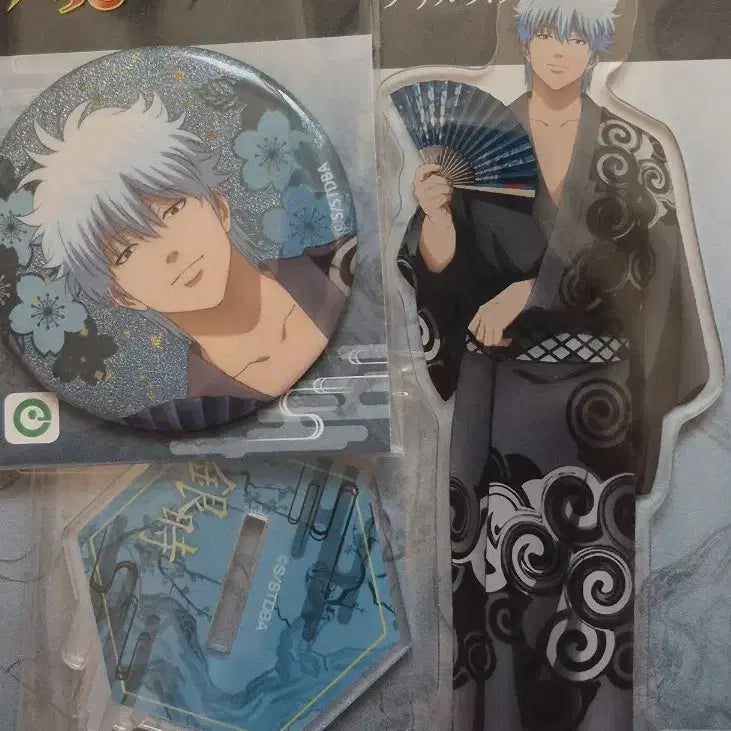 [BUNJANG] Gintama Gintoki Acrylic Stand &amp; Can Badge Set / 은혼 긴토키 아크릴스탠드 캔뱃지