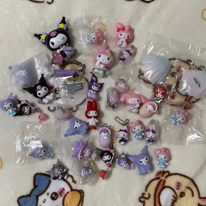 [BUNJANG] Sanrio Kuromi &amp; My Melody Figure Gacha Bundle / 산리오 쿠로미, 마이멜로디 피규어 가챠 일괄 판매