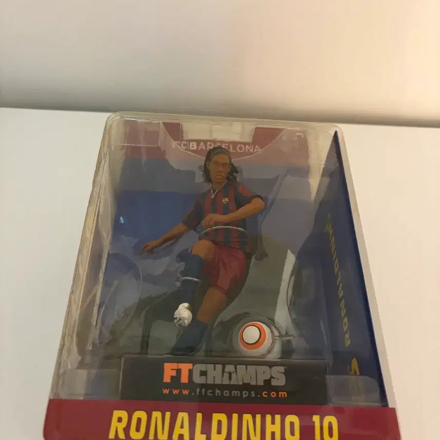 [BUNJANG] FC Barcelona Ronaldinho Figure / 호나우지뉴 Ronaldinho 피규어