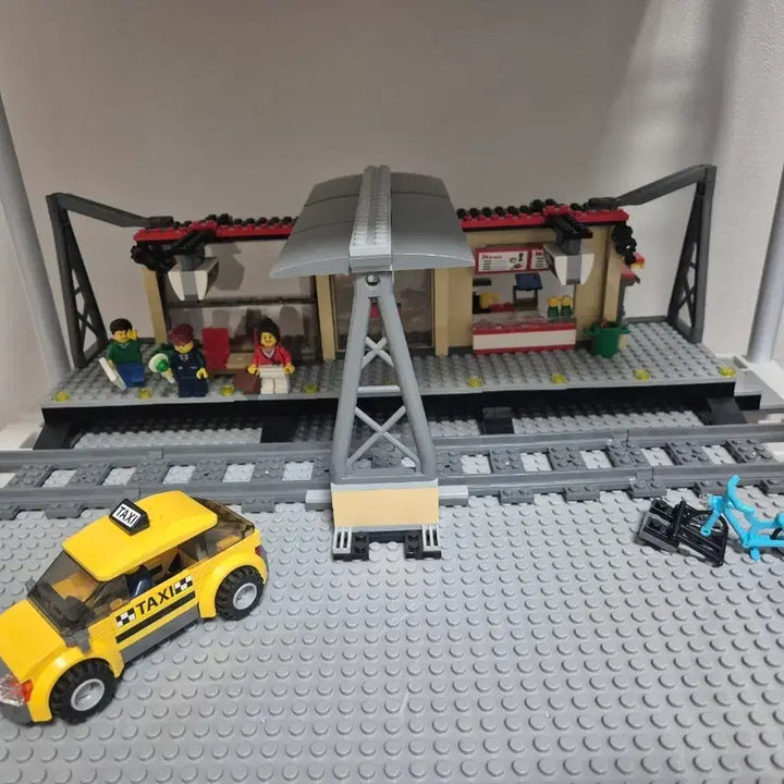 [BUNJANG] LEGO City 60050 Train Station Set / 레고 시티 60050 기차역