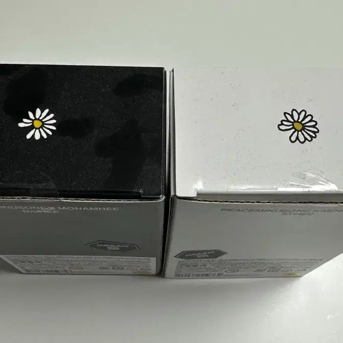 [BUNJANG] G-Dragon x Monamhee Daehee &amp; Jeehee Set (Sealed) / [미개봉] 지드래곤X모남희 데희와 지희 세트 판매