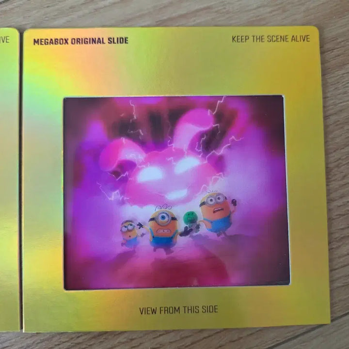 [BUNJANG] Minions &amp; Monsters Movie Release Original Slide Set (2 Types) / 영화 미니언즈 &amp; 몬스터즈 개봉 특전 오리지널 슬라이드 2종 (배송비 포함)