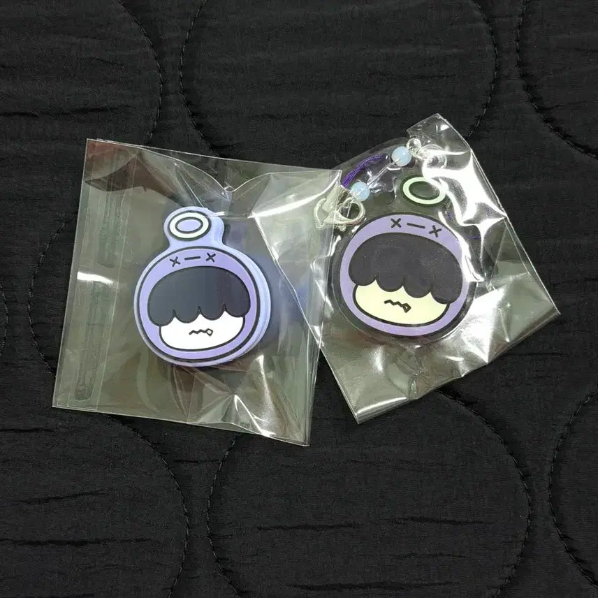 [BUNJANG] TXT Yeonjun Hornjini Cable Protector &amp; Dedication 6th Anniversary Acrylic Keyring Bundle Set / 투바투 뿔바투 흠냐링 케이블 프로텍터 / 키링 일괄 휴닝카이