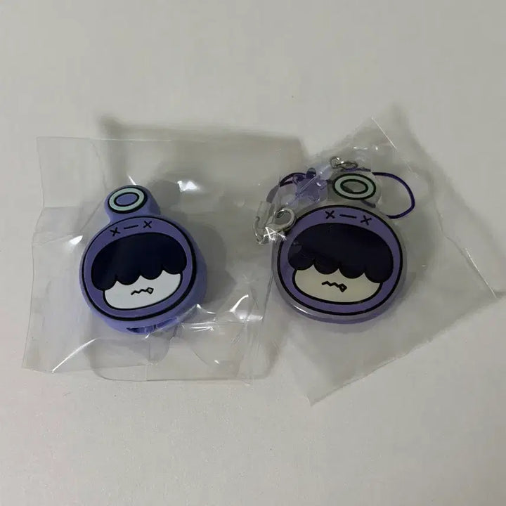 [BUNJANG] TXT Yeonjun Hornjini Cable Protector &amp; Dedication 6th Anniversary Acrylic Keyring Bundle Set / 투바투 뿔바투 흠냐링 케이블 프로텍터 / 키링 일괄 휴닝카이