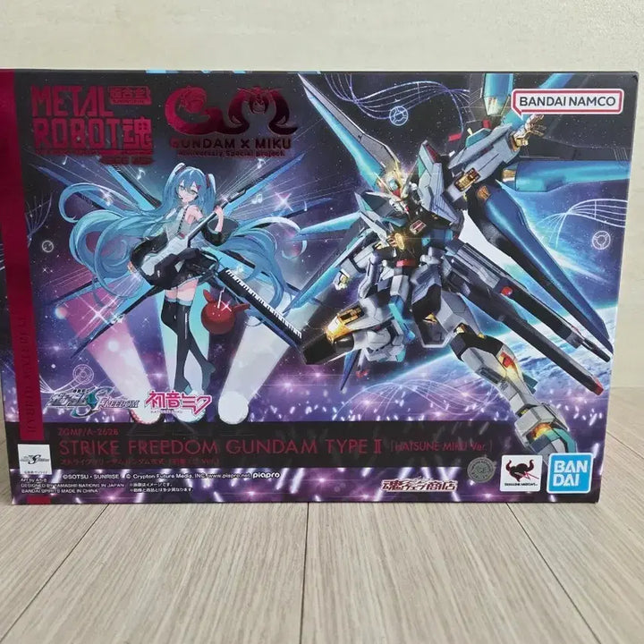 [BUNJANG] Metal Robot Spirits Strike Freedom Gundam Type 2 Hatsune Miku Version / 급처)메탈로봇혼 스트라이크 프리덤 2식 하츠네 미쿠 버젼