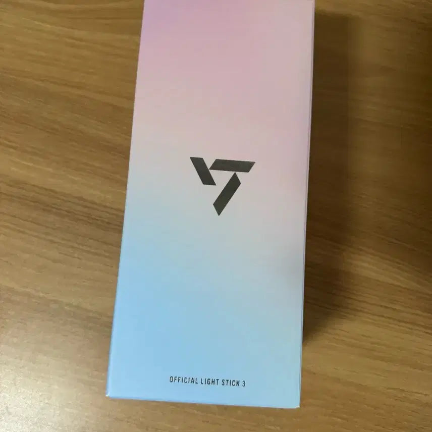 [BUNJANG] SEVENTEEN 3rd Generation Bongbong Lightstick (Unused) / 세븐틴 응원봉 3세대 뉴뉴럿봉 미사용