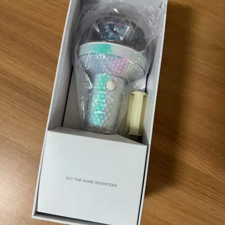 [BUNJANG] SEVENTEEN Second Generation Carat Bong (Newt Bong) Unused / 세븐틴 응원봉 2세대 뉴럿봉 미사용
