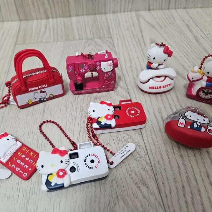 [BUNJANG] Hello Kitty 50th Anniversary Gachapon Bundle / 산리오 키티 50주년 가챠 일괄