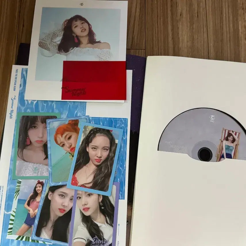 [BUNJANG] Twice Summer Nights Album (Includes Components) / TWICE 트와이스 Summer nights 앨범 (구성품 포함)