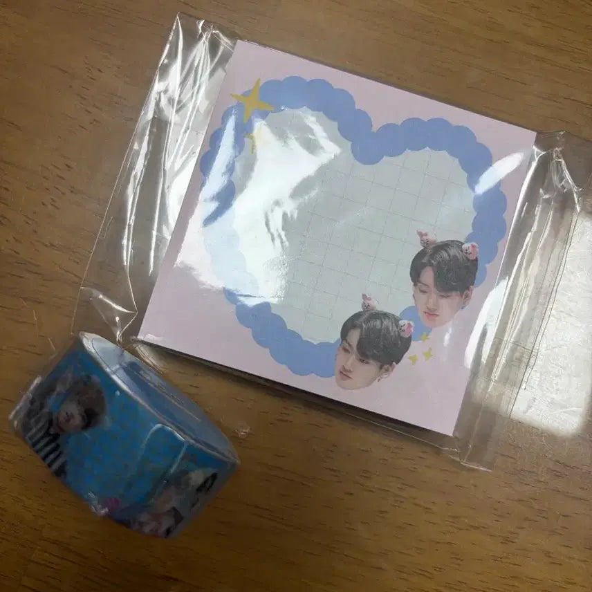 [BUNJANG] BTS Jungkook Masking Tape &amp; Memo Pad Set (Sealed) / [미개봉] 방탄소년단 정국 마스킹 테이프 + 메모지 세트