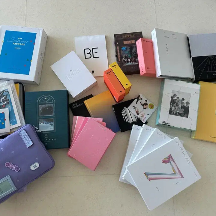[BUNJANG] BTS (Bangtan Boys) Album, Goods, and Blu-ray Bundle Set / (급처 할인가능) 방탄소년단 BTS 앨범/굿즈/블루레이 전부 다 드려요