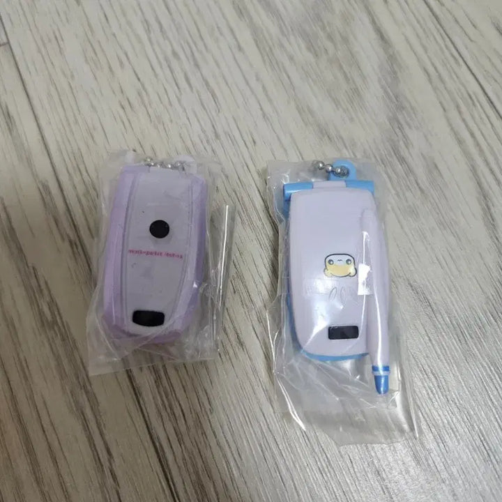 [BUNJANG] Merupuchi Phone Gacha Bundle Set (Berry Purple &amp; Pearl Blue) / 메루푸치 폰 가챠 2개 일괄