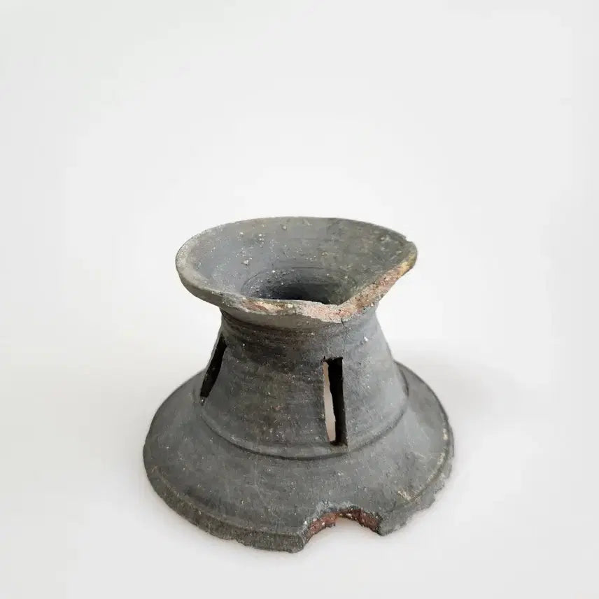 [BUNJANG] Antique Three Kingdoms Period Small Pedestal Pottery Vessel / 골동품 삼국시대 소형 기대 토기