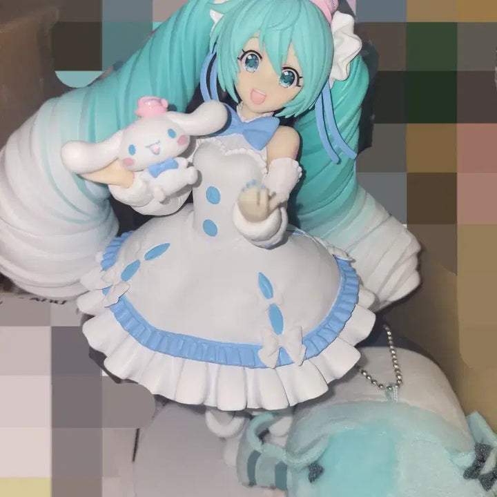 [BUNJANG] Hatsune Miku x Cinnamoroll Collaboration Mochi Figure Bundle Set / 하츠네 미쿠 시나모롤 콜라보 피규어, 모찌 일괄 판매