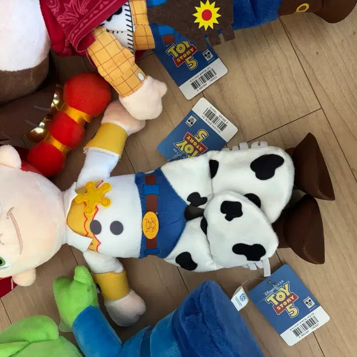 [BUNJANG] Disney Pixar Toy Story 5 Woody, Jessie, Alien Doll Set / 토이스토리5 우디, 제시, 알린 인형세트