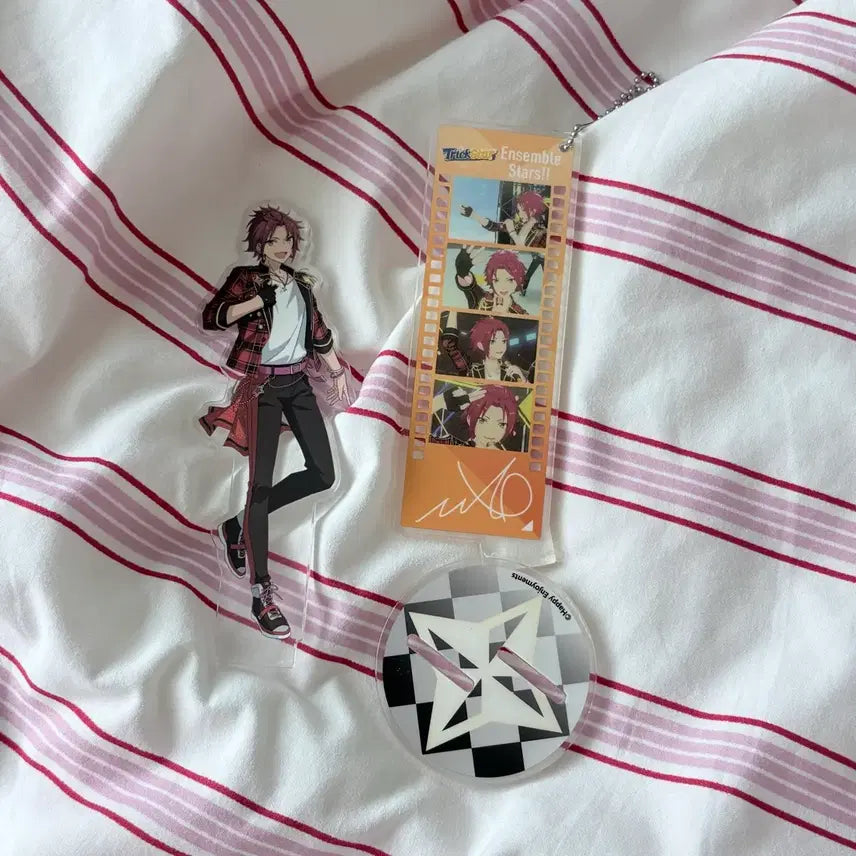 [BUNJANG] Ensemble Stars! Trickstar Isaara Mao Rehearsal Acrylic Stand / [급처] 앙상블스타즈 트릭스타 이사라 마오 리허설 아크릴