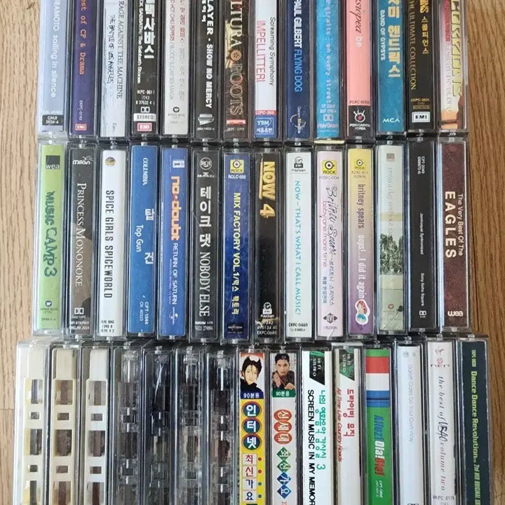 [BUNJANG] Bundle Set of 43 Cassette Tapes / 카세트테이프 43개 일괄 판매