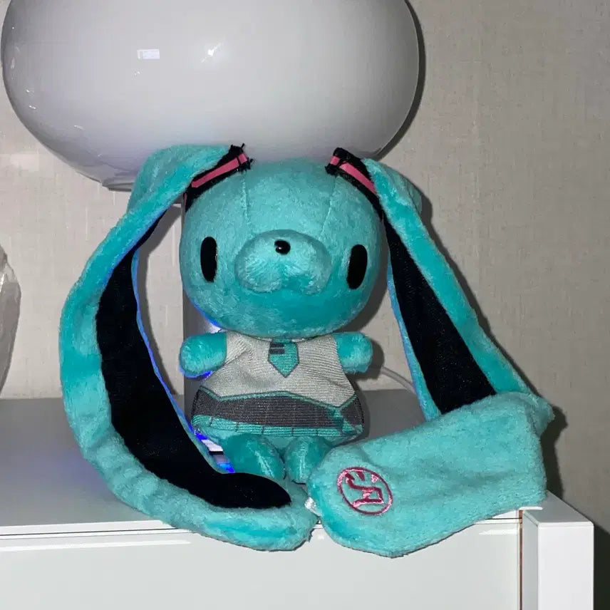 [BUNJANG] Gloomy Bear Classic Rabbit Mascot Keychain / [택O] 하츠네 미쿠 고전 범용 토끼 마스코트 키링 글루미 베어