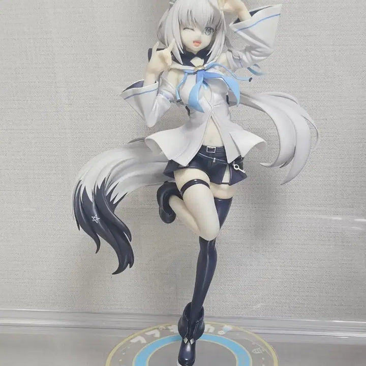 [BUNJANG] Shirakami Fubuki Luminous Box Figure / 시라카미 후부키 피규어 루미너스 박스 팝니다