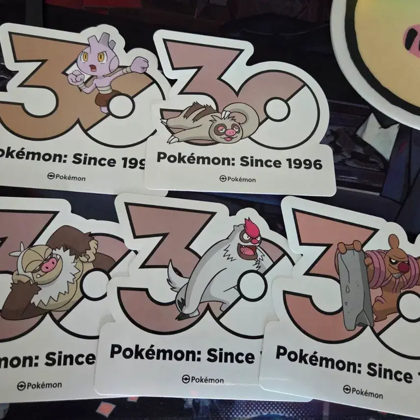 [BUNJANG] Pokemon 30th Anniversary Logo Sticker Bundle Set / (교환/판매) 포켓몬 30주년 로고 스티커 (일괄)
