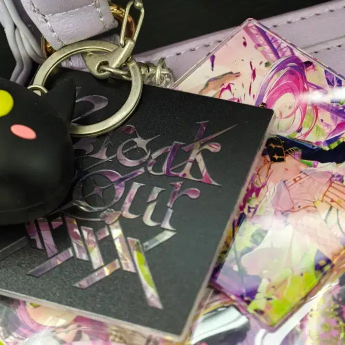 [BUNJANG] Tokoyami Towa New Year Can Badge Ita Bag / 토코야미 토와 정월 캔뱃지 이타백 판매합니다.