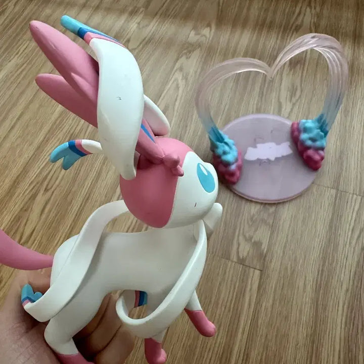 [BUNJANG] FuniZn Pokemon Prime Figure Sylveon (Medium Size) / 퍼니즘 포켓몬 프라임 피규어 님피아 (16.5*19cm)