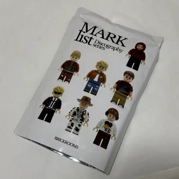 [BUNJANG] Mark Lee Lego Keychain 7 Piece Set / 마크 이마크 레고 키링 7개 세트 새제품