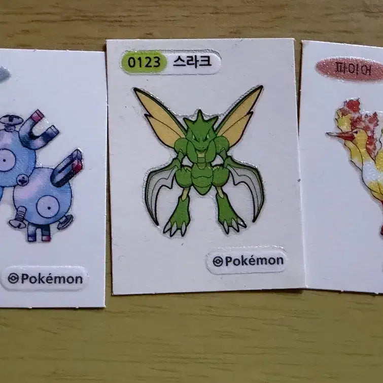 [BUNJANG] Pokemon 30th Anniversary Sticker Set (Vol. 1) / 포켓몬스터 30주년 띠부씰 파이어, 스라크, 레어코일 일괄