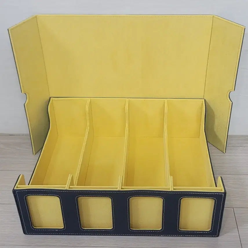 [BUNJANG] PU Leather Magnetic Card Storage Box - 4 Rows / 새상품 PU가죽 자석타입 탑로더 카드 보관함 4열