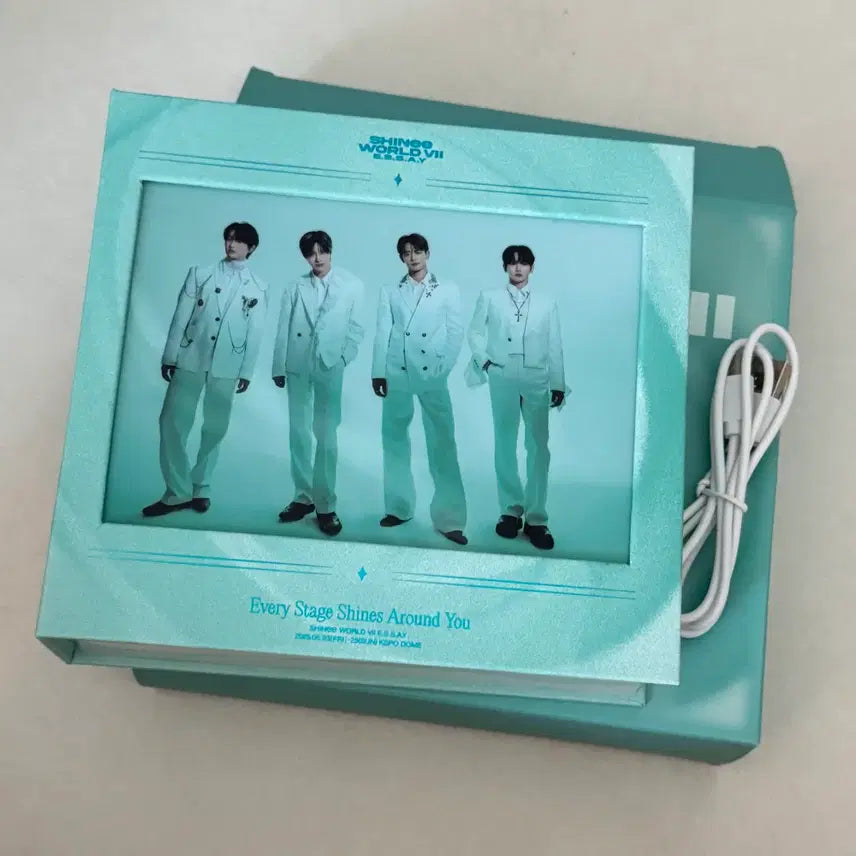 [BUNJANG] SHINee Essay Concert Mood Lamp / 샤이니 에세이콘 무드램프등