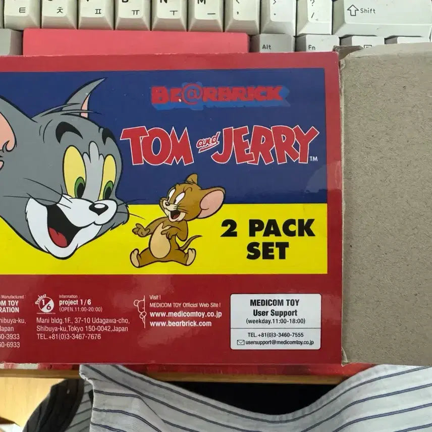 [BUNJANG] Non-Regulated Tom and Jerry Bearbrick 2-Pack Set (Unsealed, Good Condition) / 비정규 톰과 제리 베어브릭 2팩 세트 (개봉양품)