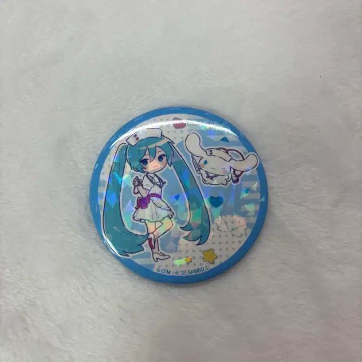 [BUNJANG] Sanrio Cinnamoroll x Vocaloid Hatsune Miku Can Badge (Unsealed) / 산리오 시나모롤 보컬로이드 하츠네미쿠 캔뱃지