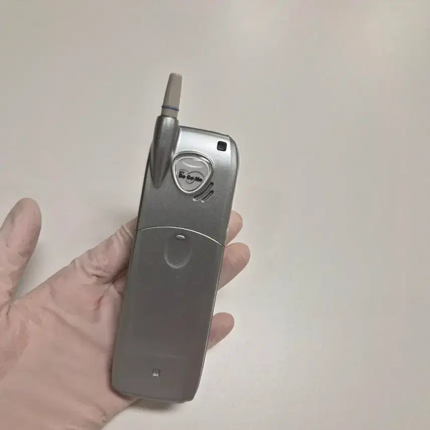 [BUNJANG] Docomo Silver Y2K Bar Flip Mockup Phone / 일본 고전 y2k 도코모 실버 일본 핸드폰 모형폰 바형 플립 목업폰