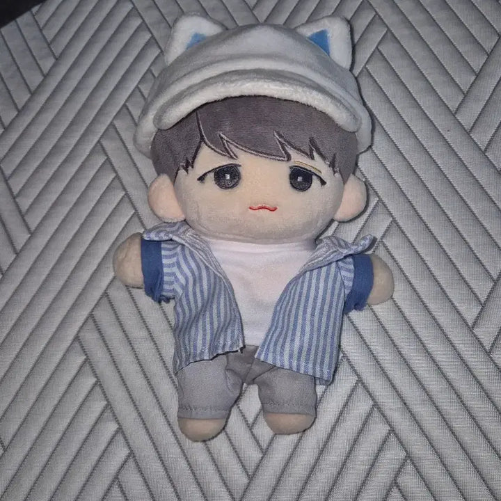 [BUNJANG] BTS Suga Yoongi Doll 20cm Capjang / bts 슈가 윤기 인형 캡짱이 20cm