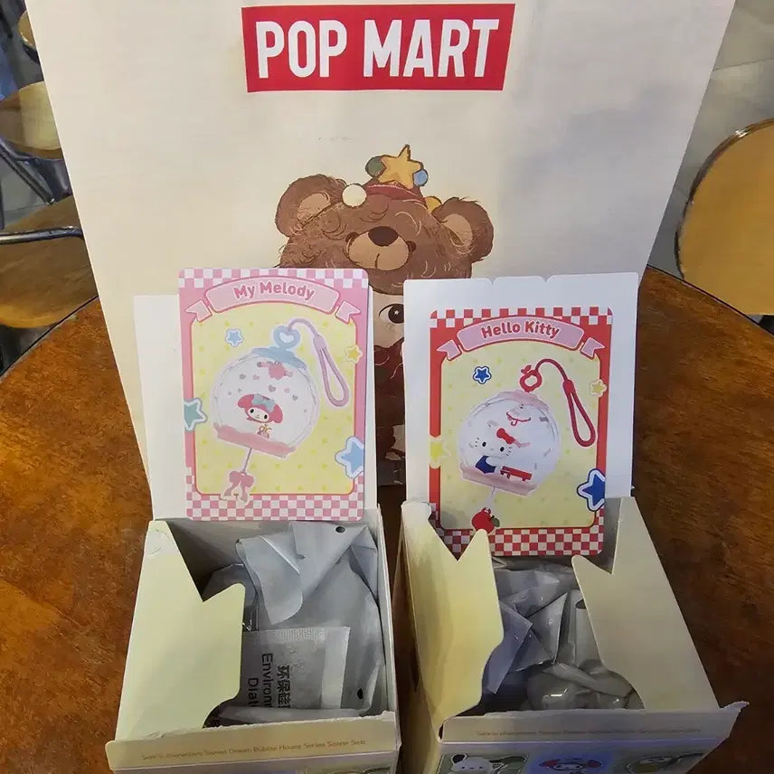 [BUNJANG] Pop Mart Sanrio Sweet Dream Bubble House My Melody &amp; Hello Kitty Figures / 팝마트 정품 산리오 스위트 드림 버블 하우스 마멜 헬로키티