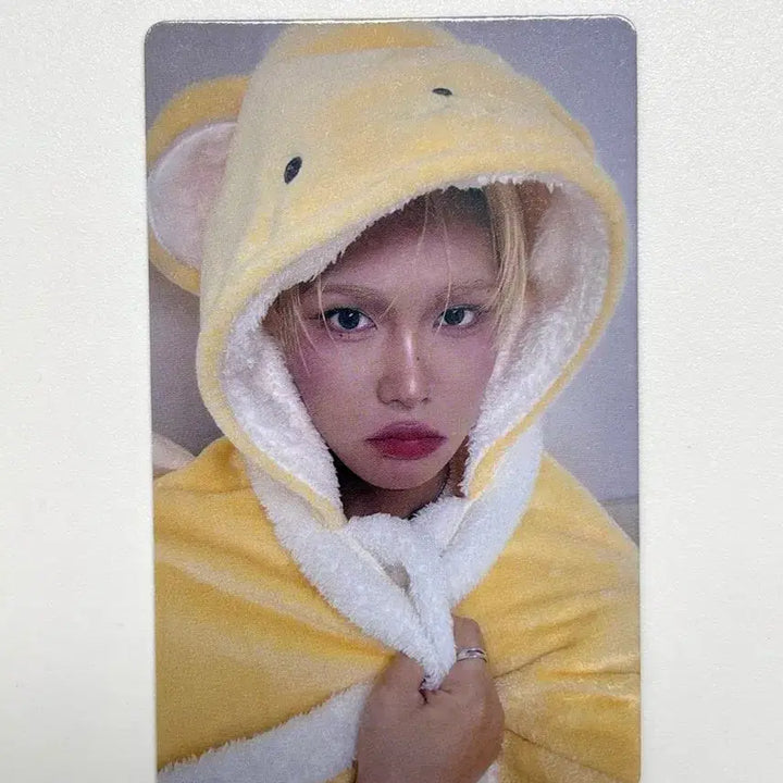 [BUNJANG] XLOV Hyun Photocard POB / XLOV 엑스러브 HYUN 현  미공포 포토카드 포카 pobs