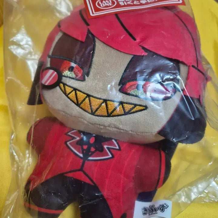 [BUNJANG] Hazbin Hotel Ichiban Kuji Last One Alastor Plush / 해즈빈호텔 이치방쿠지 라스트원상 알래스터 누이 팝니다.