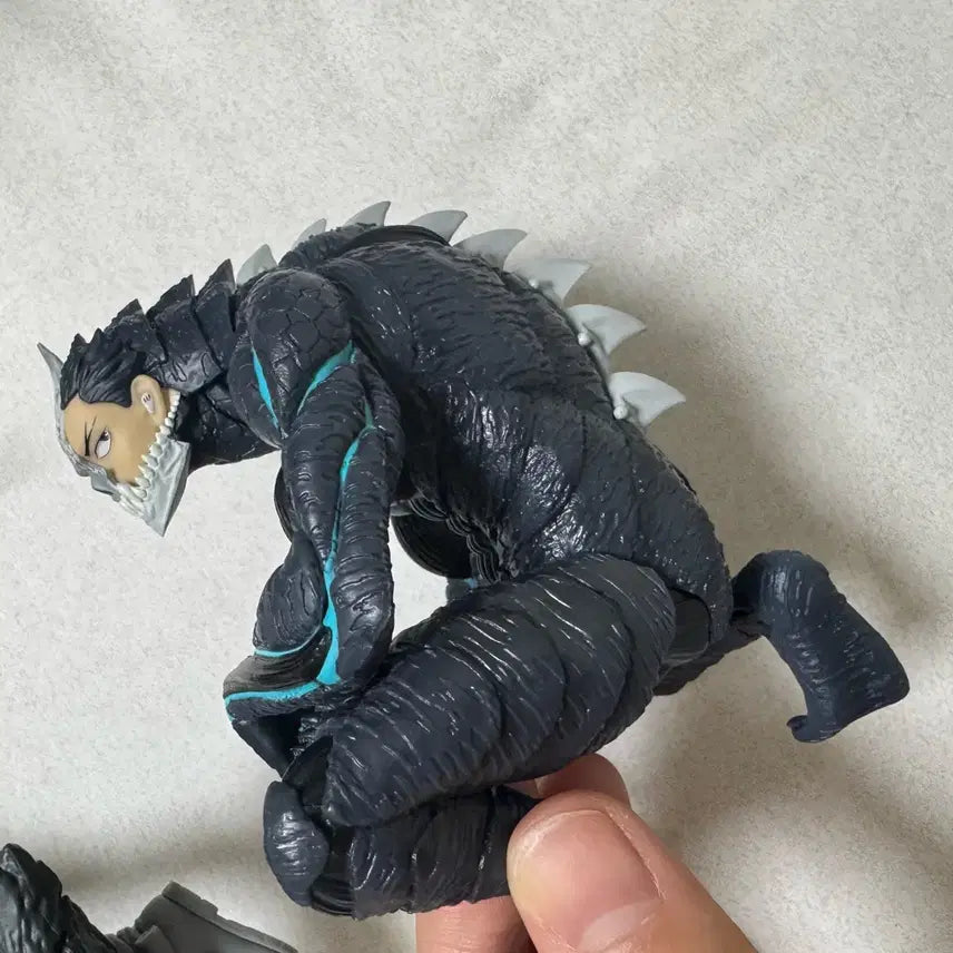 [BUNJANG] Fujiryu Kaiju No. 8 Hibino Kafka Noodle Stopper Figure / 후류 괴수8호 누들스토퍼 히비노 카프카 팝니다.