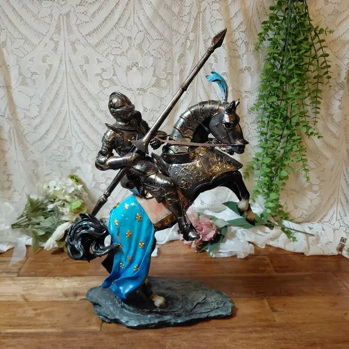[BUNJANG] French Knight Helmet and Horse Sculpture Golden Ornament / 프랑스 기사 투구 말 조각상 황금색 장식