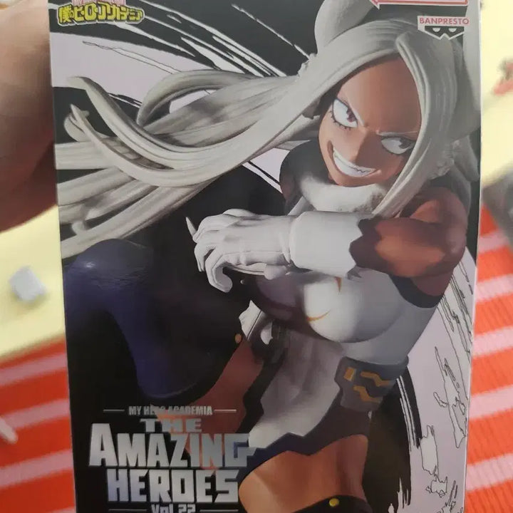 [BUNJANG] My Hero Academia The Amazing Heroes Mirko Figure / 나의 히어로 아카데미아 더 어메이징 히어로즈 미르코 피규어