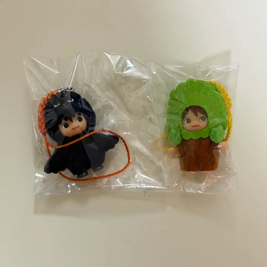 [BUNJANG] Haikyuu!! Costume Qposket Strap Bundle (Kageyama, Oikawa) - Sealed / 하이큐 코스튬 큐피 스트랩 미개봉 새상품(카게야마, 오이카와)