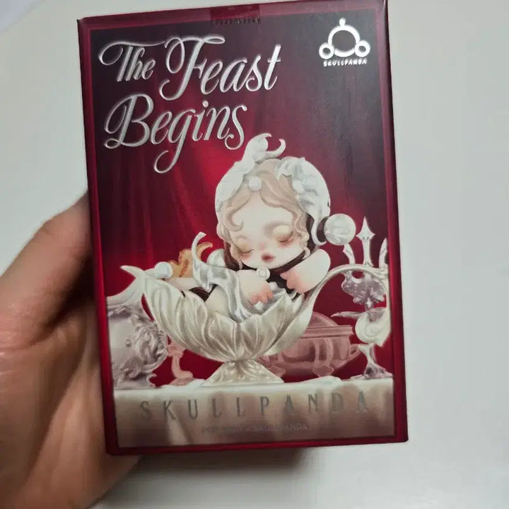 [BUNJANG] Pop Mart Skullpanda "Feast of the Beginning" Series - The Egg Cup / 팝마트 스컬판다 만찬의 서막 피규어 (The Egg Cup)