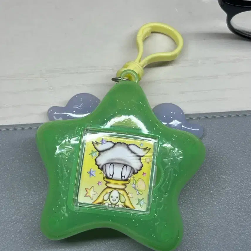 [BUNJANG] Steady Wichu Camera Keychain (Ryo Version) / 스테디 위츄 카메라 키링