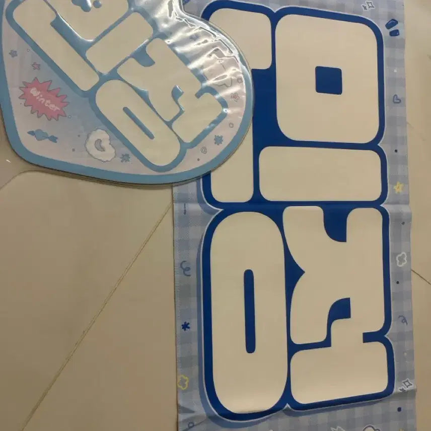 [BUNJANG] Aespa Winter Slogan &amp; Uchiwa Set / 에스파 윈터 슬로건, 우치와