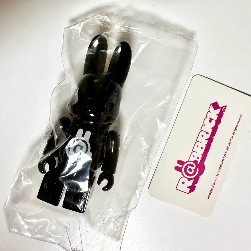 [BUNJANG] Bearbrick Series 30 Super Secret Labric / 베어브릭 30탄 슈퍼시크릿 레브릭