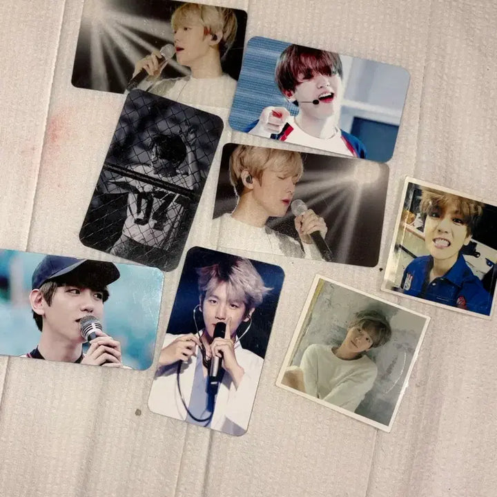 [BUNJANG] Baekhyun Photocard and Sticker Set / 엑소 백현 포카,스티커 (백현굿즈) exo