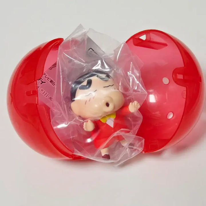 [BUNJANG] Crayon Shin-chan Ski Ski Gacha Set (Shin-chan, Susie) / 짱구는 못말려 스키스키 가챠 2종 세트(짱구, 수지)