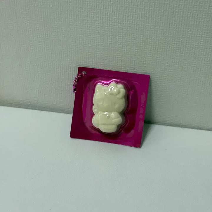 [BUNJANG] Sanrio Hello Kitty Cheese Gacha / 산리오 qbb 헬로키티 치즈 가챠