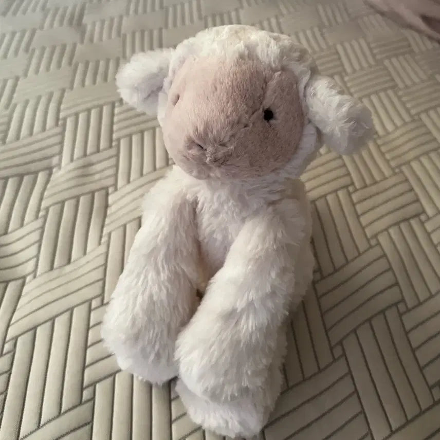 [BUNJANG] Jellycat Smudge Lamb M Size Plush Toy / jellycat 스머지램 젤리캣 정품