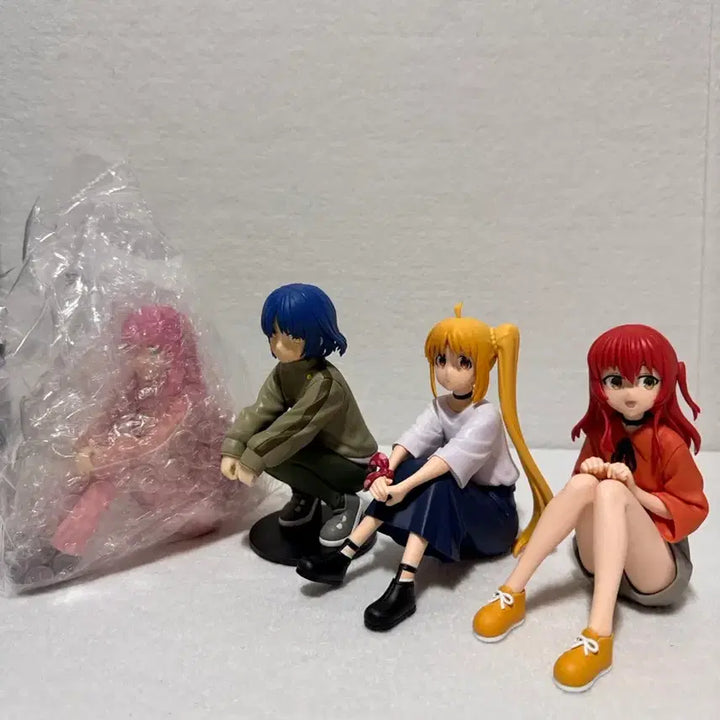 [BUNJANG] Aniplex! Bocchi the Rock! Hitori Gotoh, Nijika Ijichi, Ryo Yamada, Ikuyo Kita 4 Figure Set / 봇치더록! 봇치더락! 반다이남코 반프레스토 피규어 4종